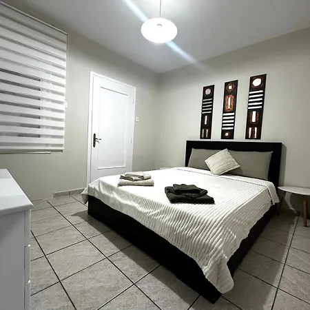 Apartament Arsinoi *